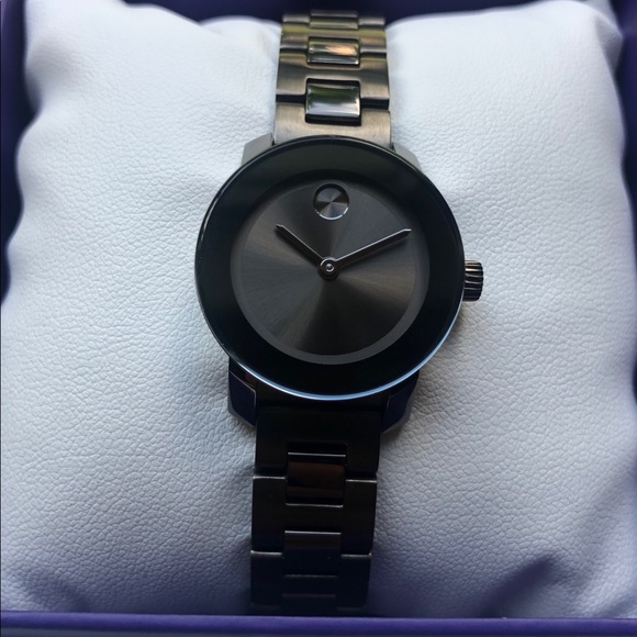 Movado Accessories - 🆕 Woman’s Movado Bold Watch